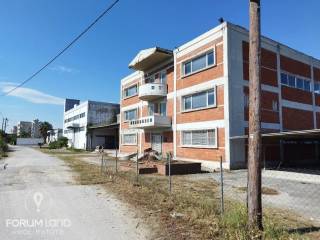 Forumland Real Estate, Εξωτερική Όψη