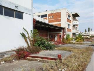 Forumland Real Estate, Εξωτερική Όψη