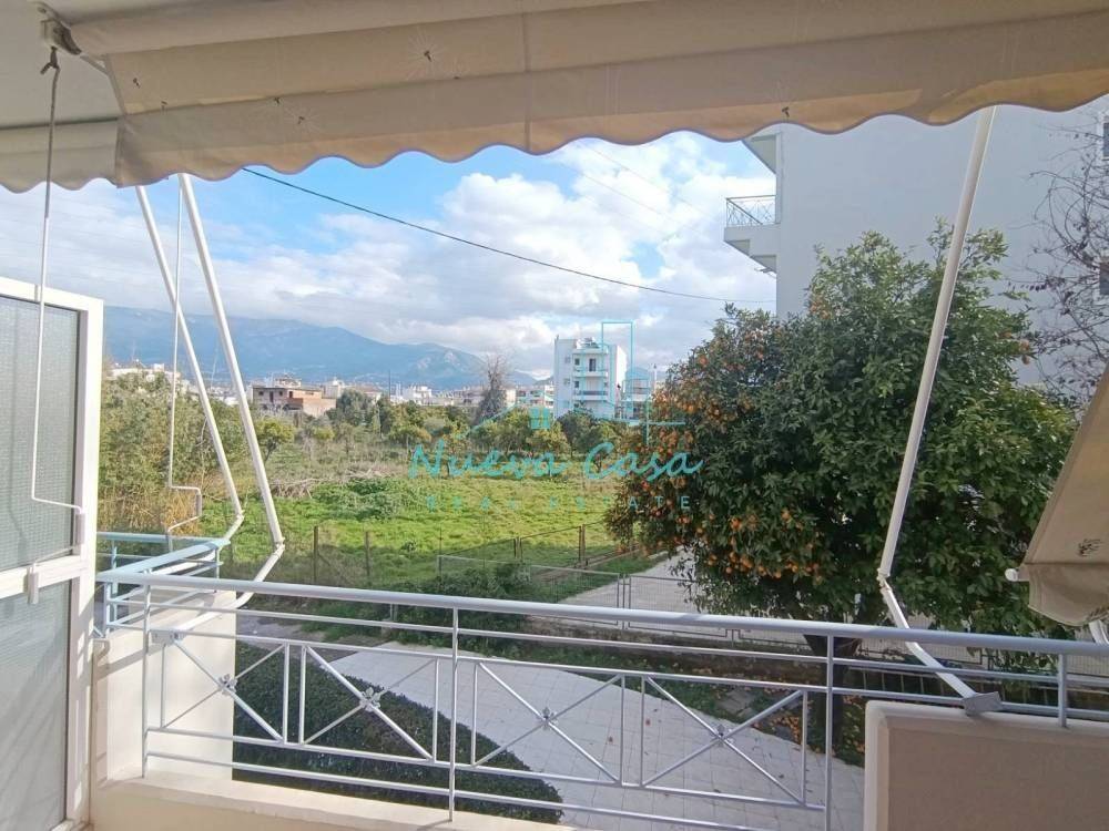 Θέα απο μπαλκόνι