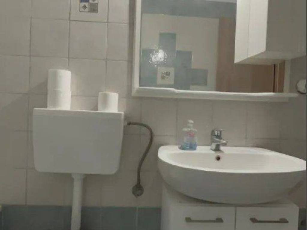 Forumland Real Estate, Μπάνιο