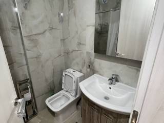 Forumland Real Estate, Μπάνιο