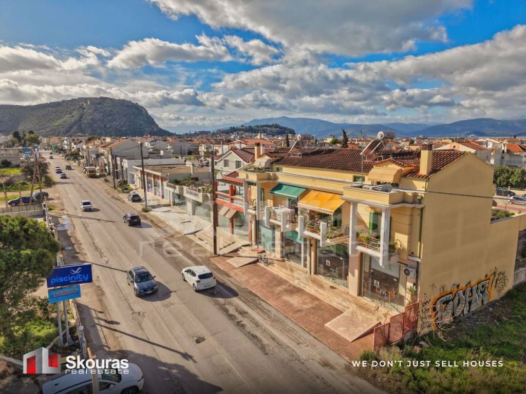 Εσωτερικοι χώροι