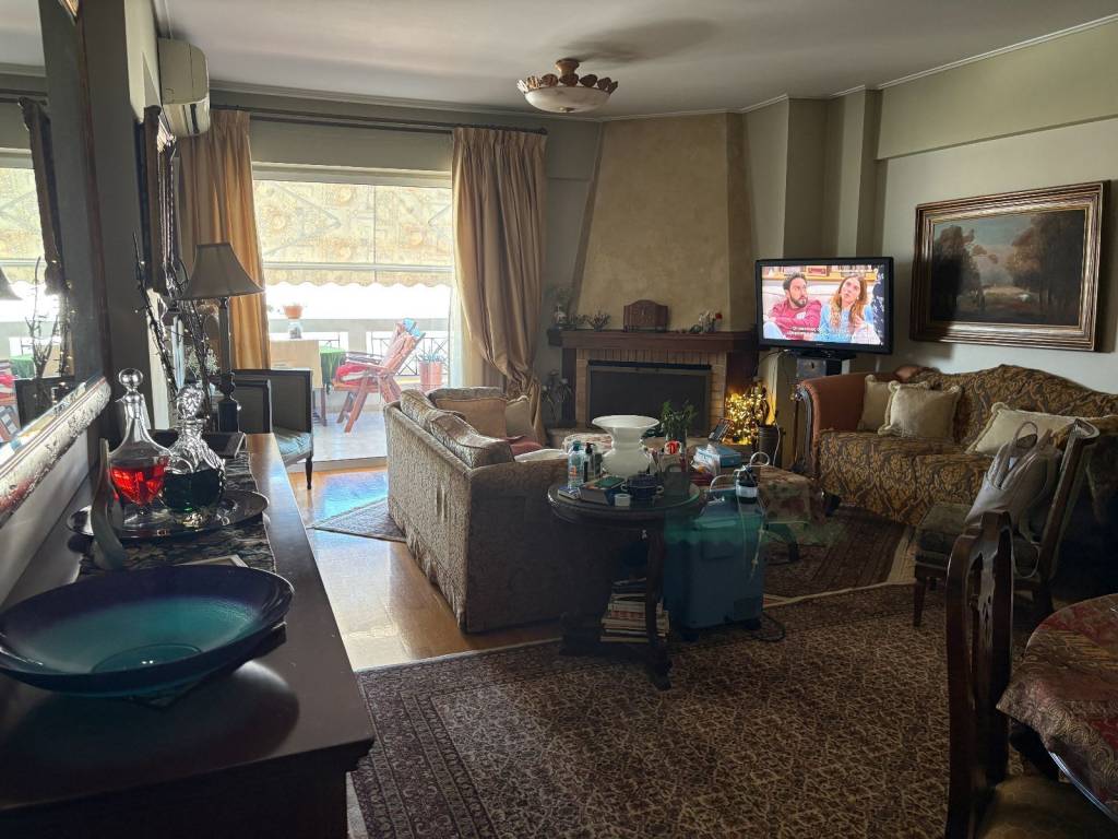 Apopse salonioy, tzaki, beranta