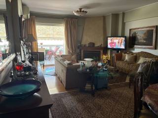 Apopse salonioy, tzaki, beranta