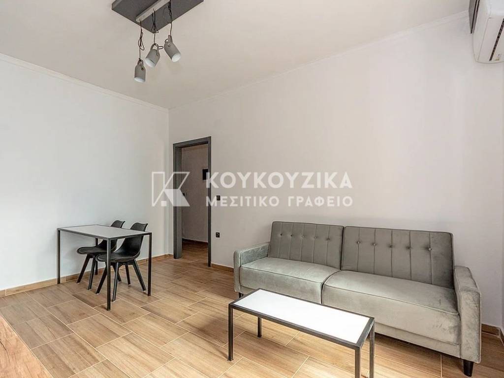 Σαλοκουζίνα