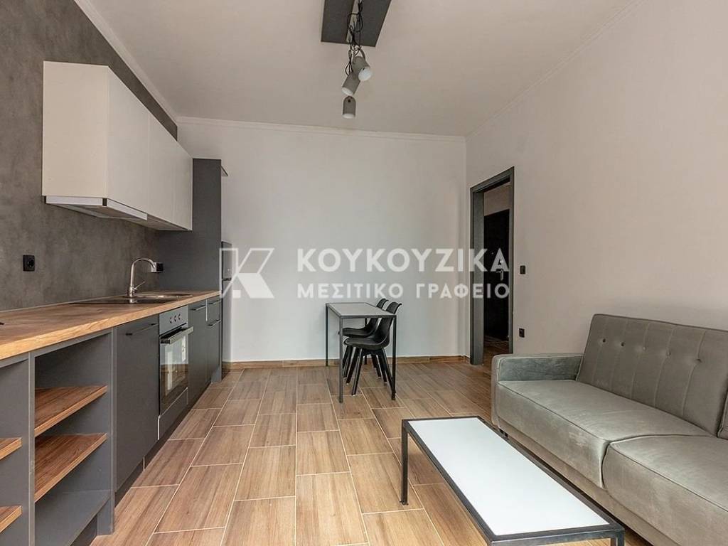 Σαλοκουζίνα