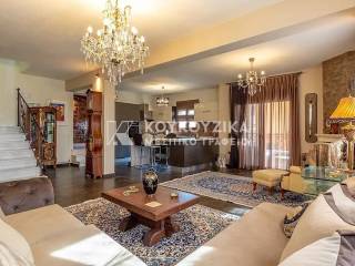 Σαλοκουζίνα