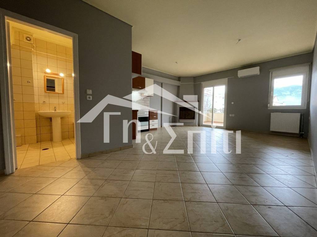 Σαλοκουζίνα