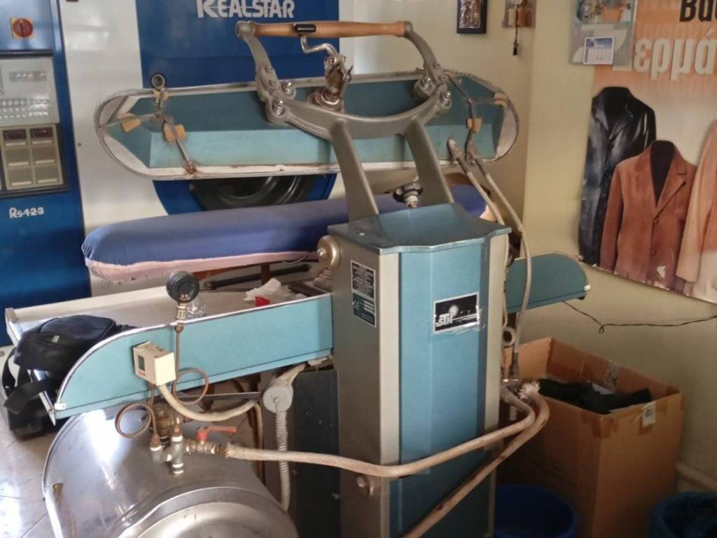 πρέσα σιδερώματος