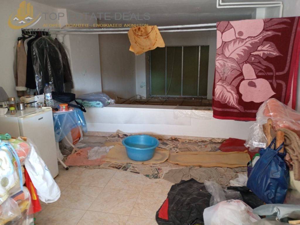 πατάρι-αποθήκη