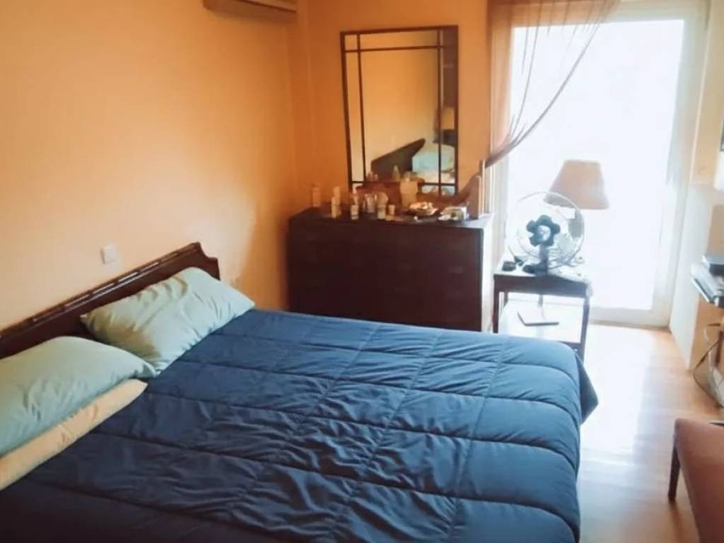 megalo ypnodomatio 2 photeino