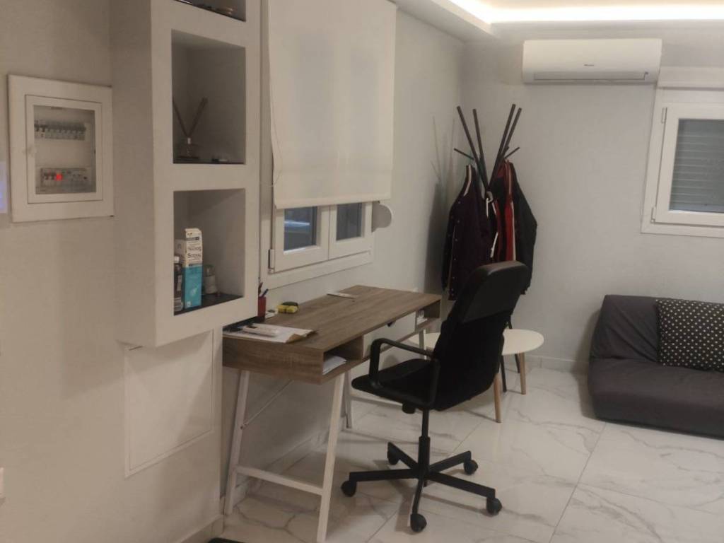 ΣΑΛΟΝΙ-ΥΠΝΟΔΩΜΑΤΙΟ