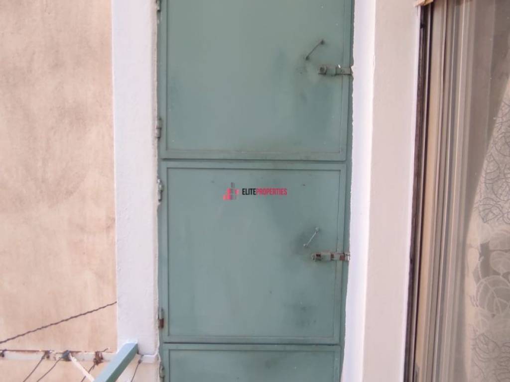 ΝΤΟΥΛΑΠΑ ΑΠΟΘΗΚΕΥΣΗΣ ΣΤΟ ΠΙΣΩ ΜΠΑΛΚΟΝΙ