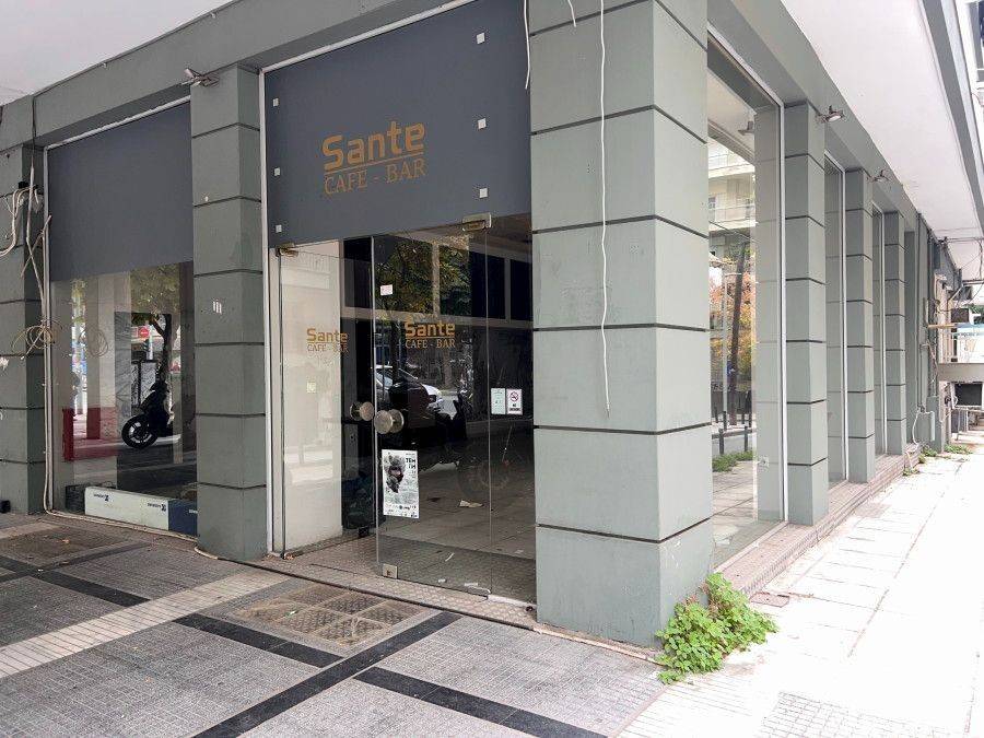 Γωνιακό κατάστημα 130τμ.