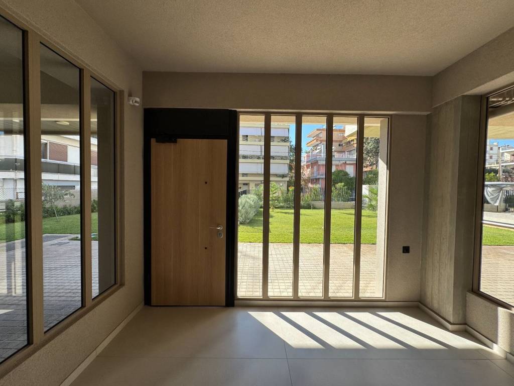 Είσοδος Πολυκατοικίας