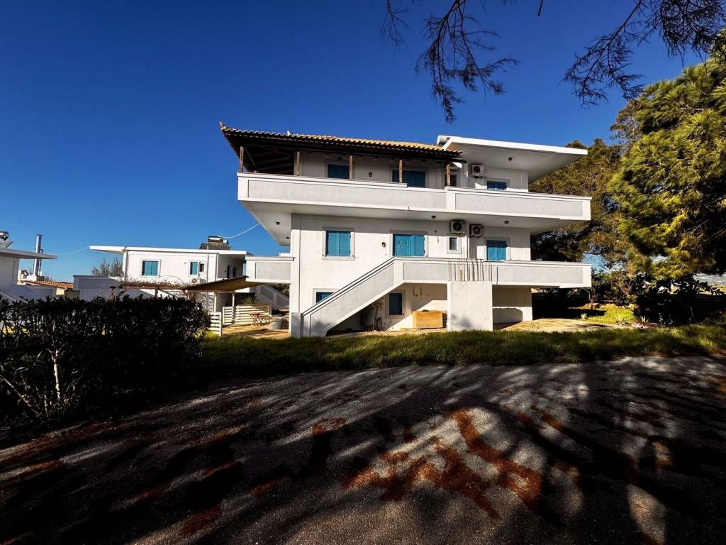 Εξωτερικοι χώροι