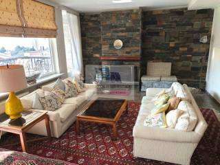 LIVING ROOM WITH FIREPLACE