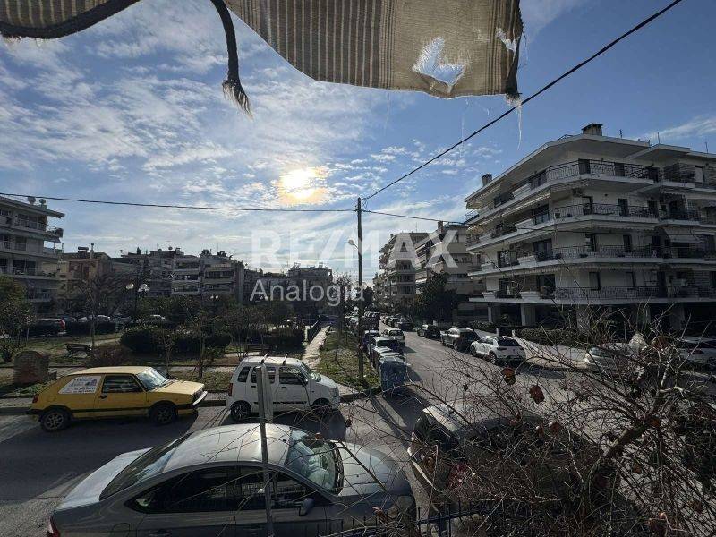 Θέα από μπαλκόνι