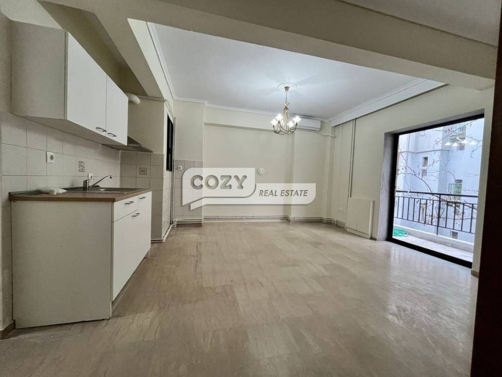 Σαλοκουζίνα