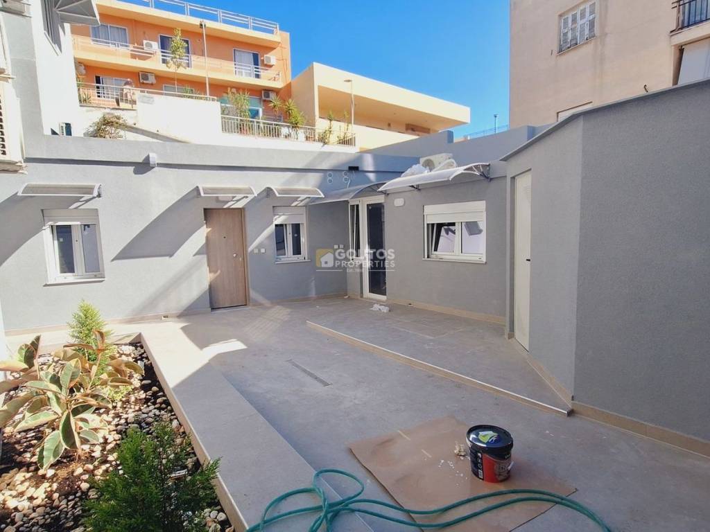 Εσωτερικοι χώροι