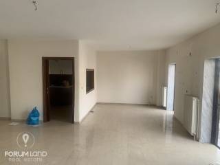 Forumland Real Estate, Σαλόνι με τζάκι