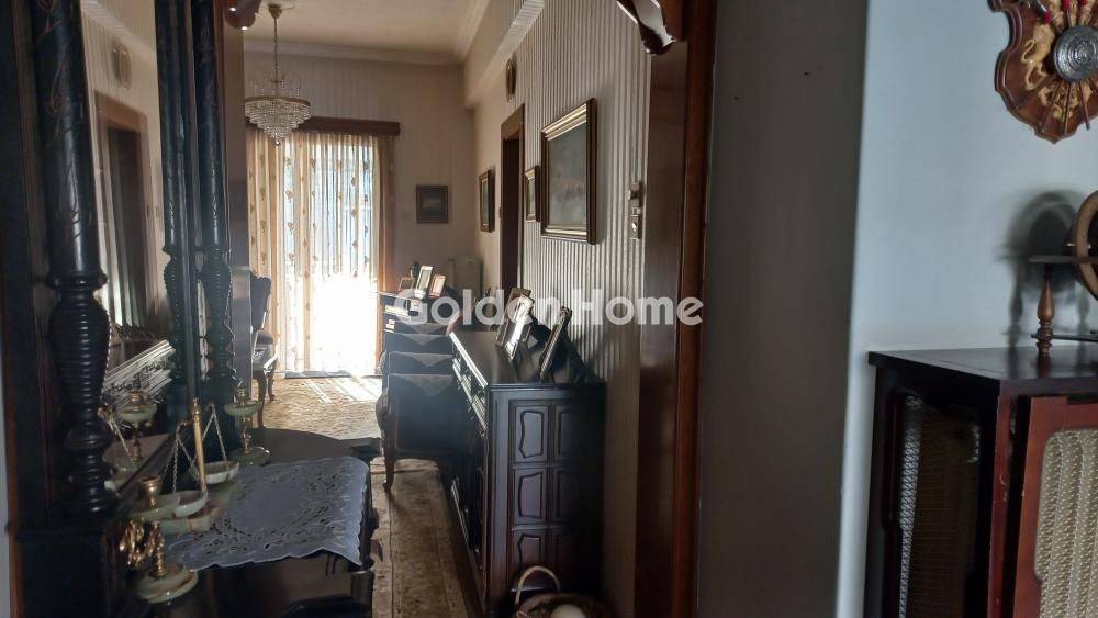 Χολ - Διάδρομος