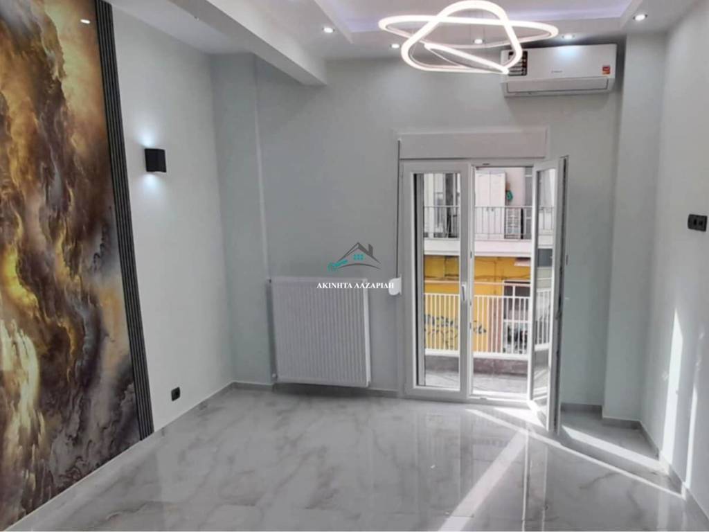 Σαλοκουζίνα