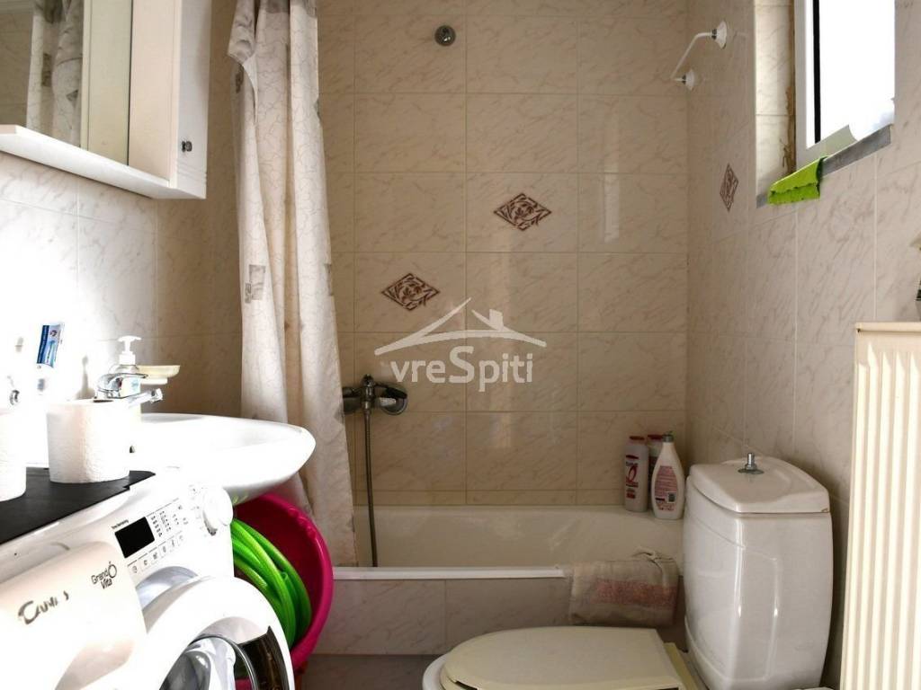 ΑΠΟΨΗ ΜΠΑΝΙΟΥ