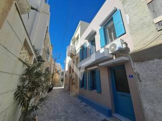 Κεντρική είσοδος