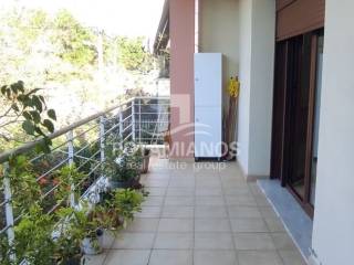 Σαλοκουζίνα,Μπαλκόνι