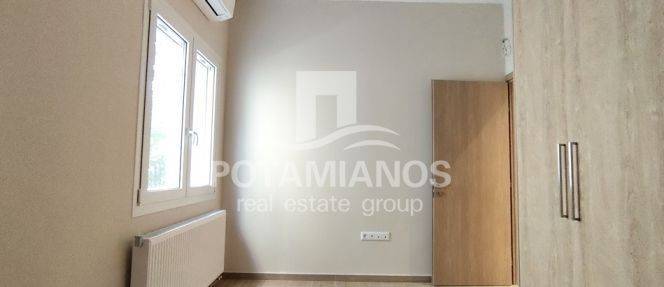 Υπνοδωμάτιο,Β'