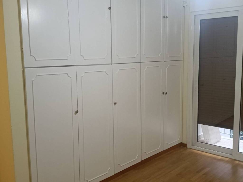 Εντοιχισμένες Ντουλάπες