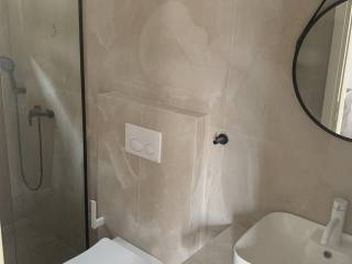 Forumland Real Estate, Μπάνιο