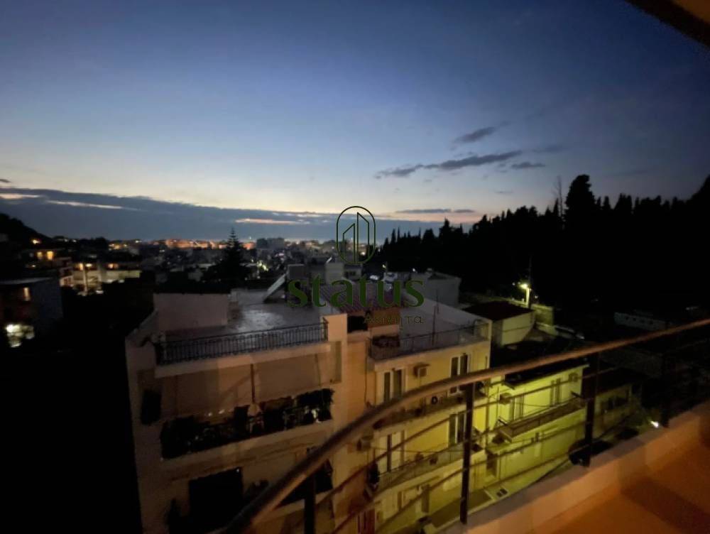 Θέα απο μπαλκόνι