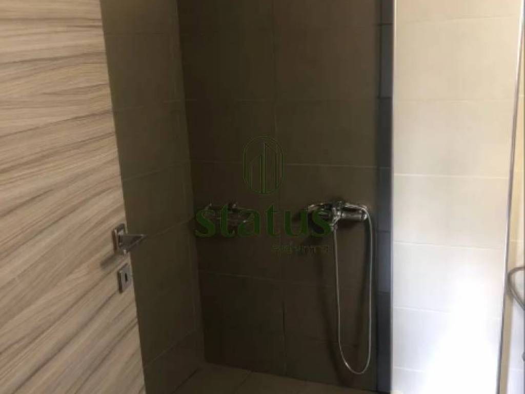 Πόρτα κύριας εισόδου