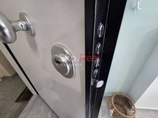 Πόρτα ασφαλείας