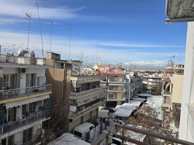 Θέα από μπαλκόνι