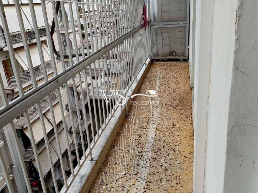 Θέα απο μπαλκόνι