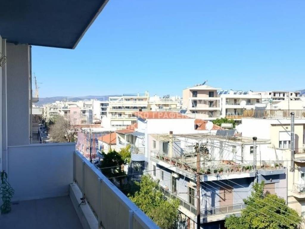 Θέα από μπαλκόνι