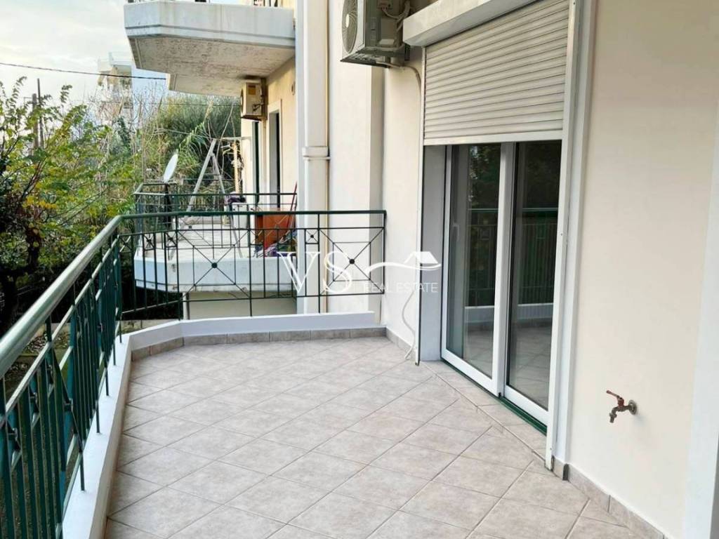 Θέα απο μπαλκόνι