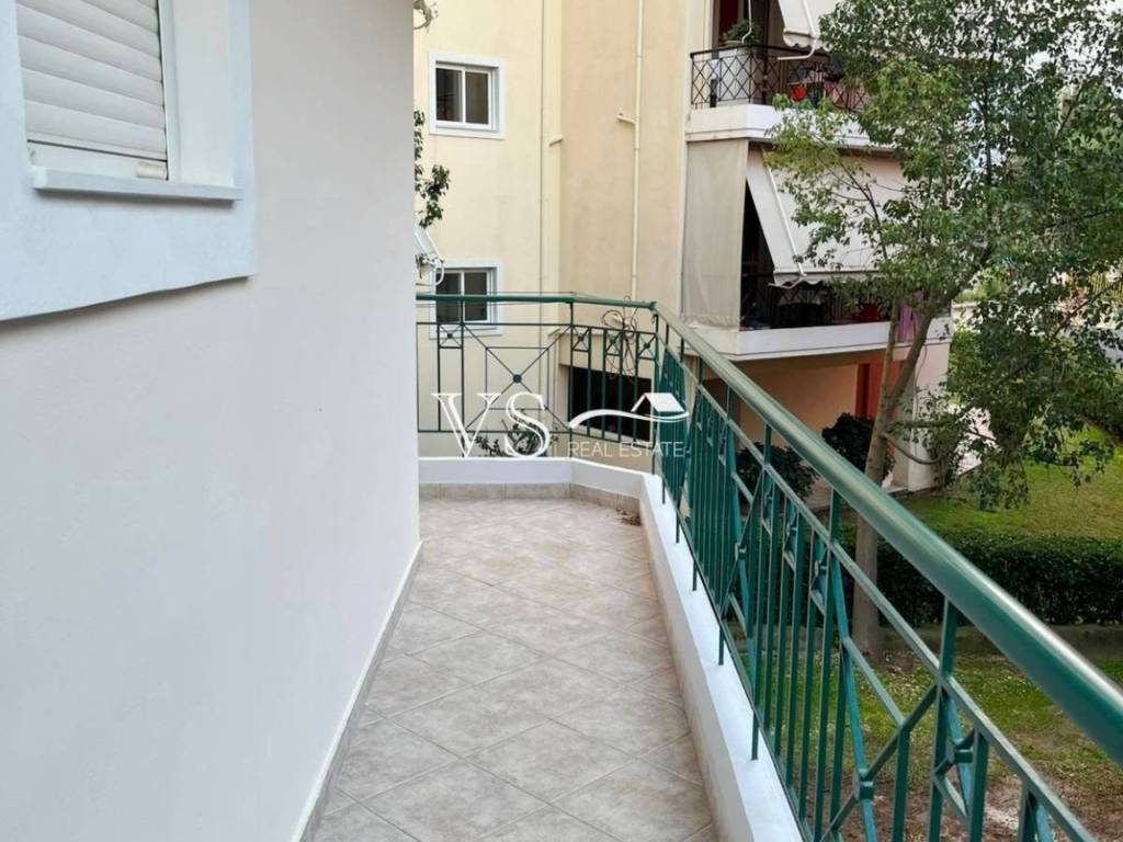 Θέα απο μπαλκόνι