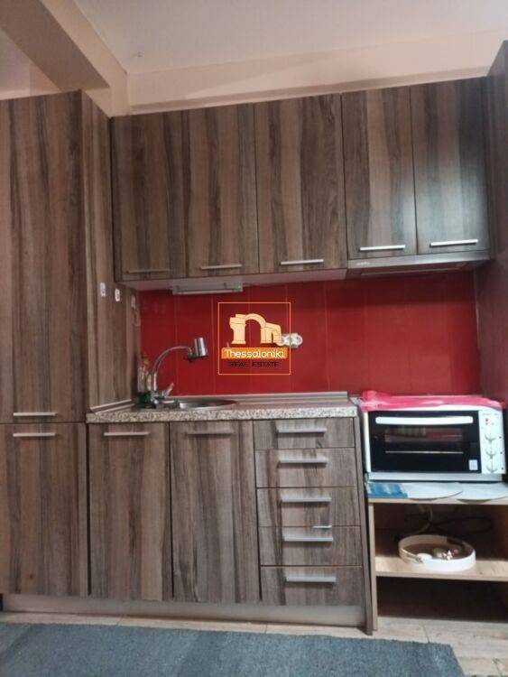 Άνω Τούμπα, Στούντιο, 30 τ.μ.