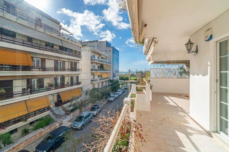 Θέα από μπαλκόνι