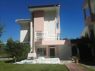 Είσοδος μαιζονέτας