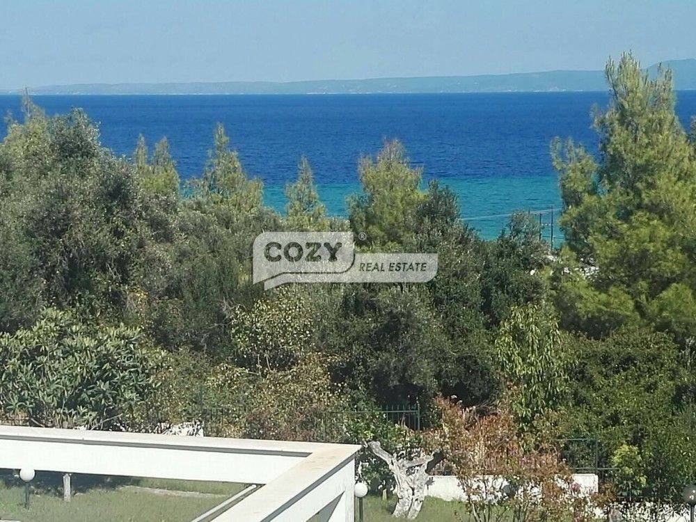 Θέα απο μπαλκόνι