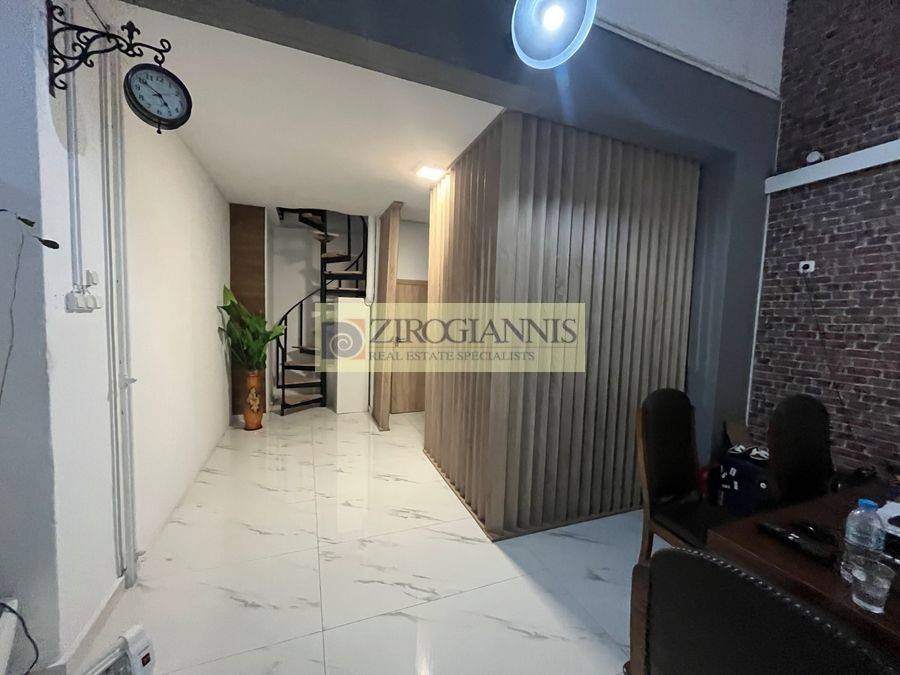 Εσωτερικοι χώροι