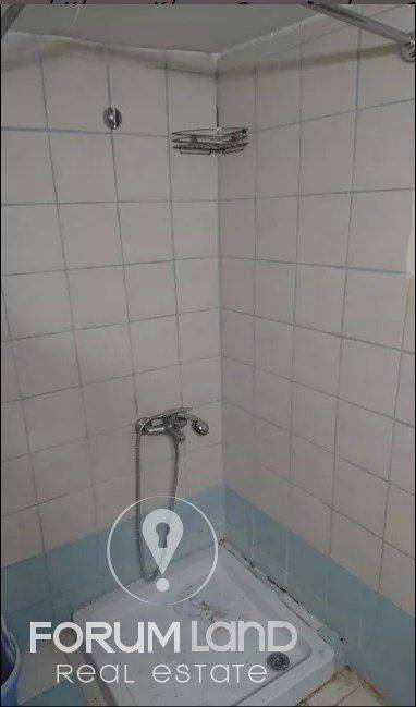 Forumland Real Estate, Μπάνιο με ντουζιέρα