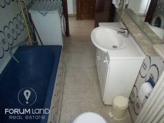 Forumland Real Estate, Μπάνιο