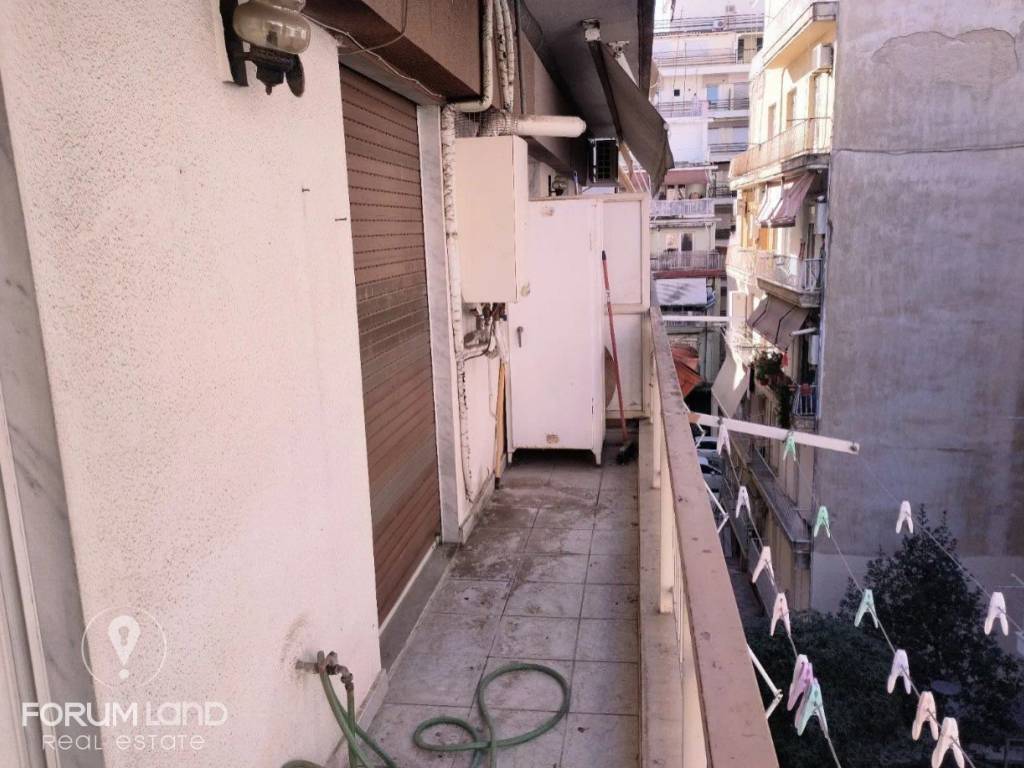 Forumland Real Estate, Βεράντες