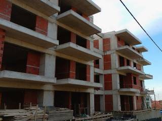 Forumland Real Estate, Exoterike Opse